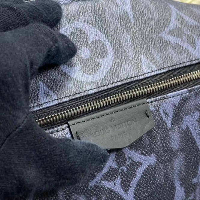 LOUIS VUITTON M57274  ディスカバリー・バックパック PM