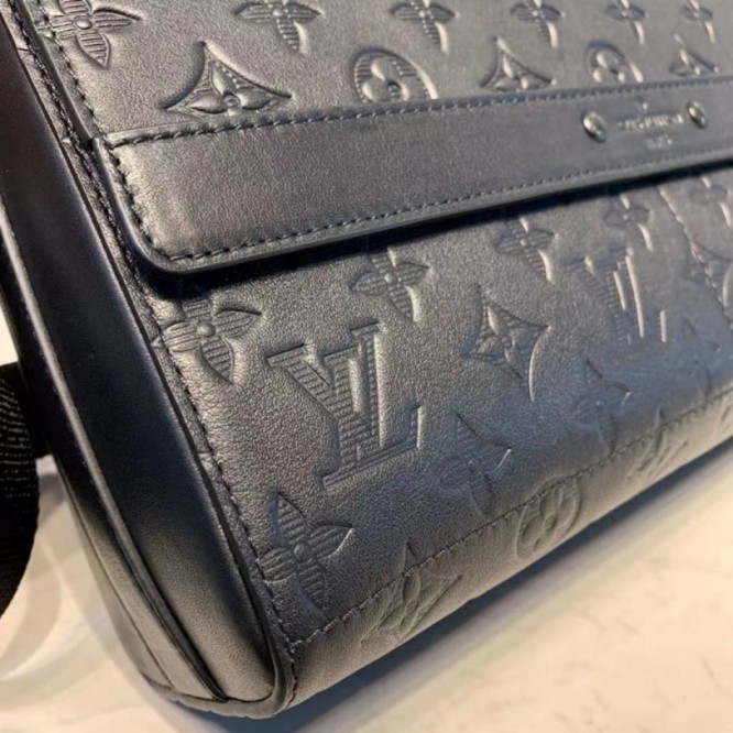 LOUIS VUITTON M44729  スプリンター・メッセンジャー