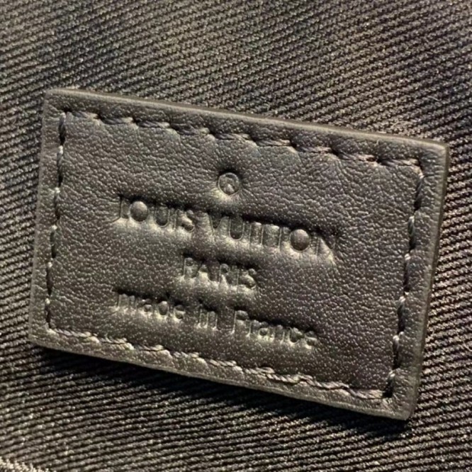 LOUIS VUITTON M44729  スプリンター・メッセンジャー