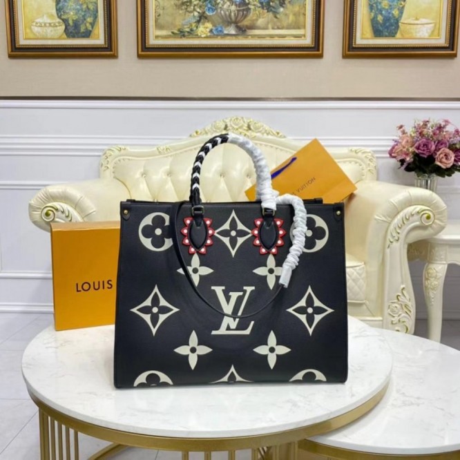 LOUIS VUITTON M45373  オンザゴー GM
