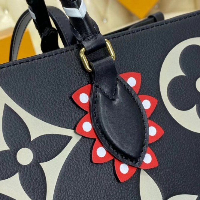 LOUIS VUITTON M45373  オンザゴー GM