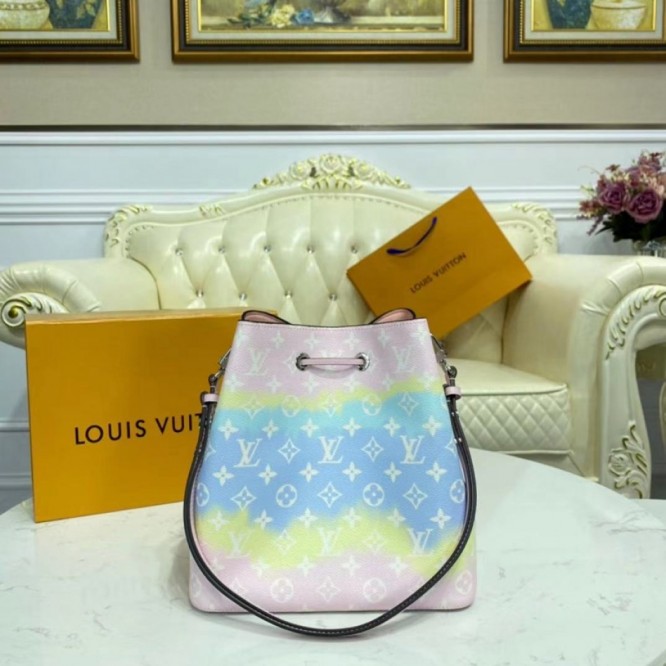 LOUIS VUITTON M45124  LVエスカル ネオノエ