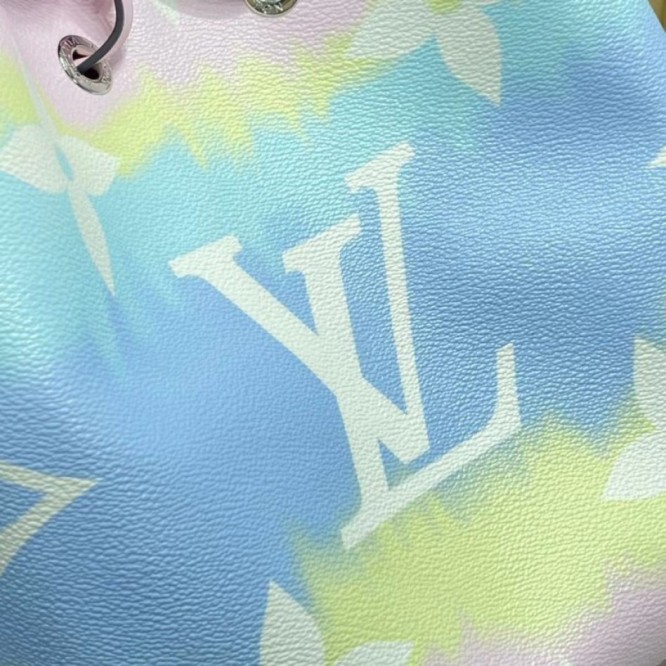 LOUIS VUITTON M45124  LVエスカル ネオノエ