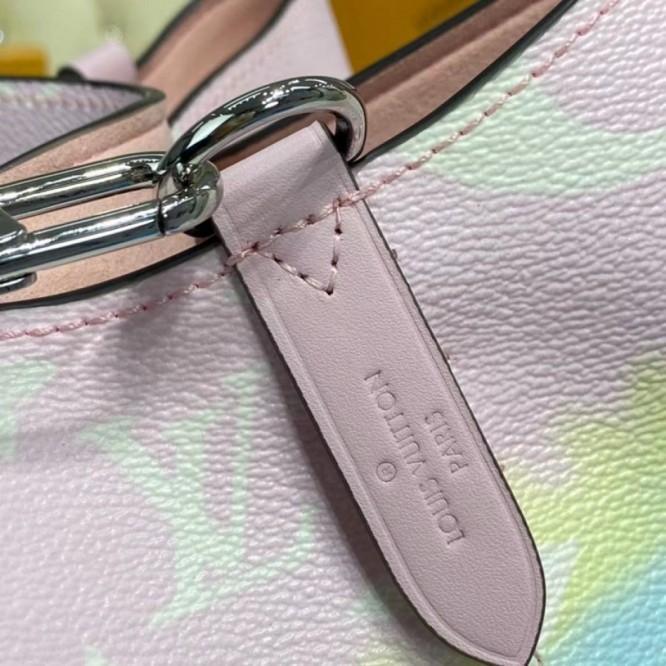 LOUIS VUITTON M45124  LVエスカル ネオノエ
