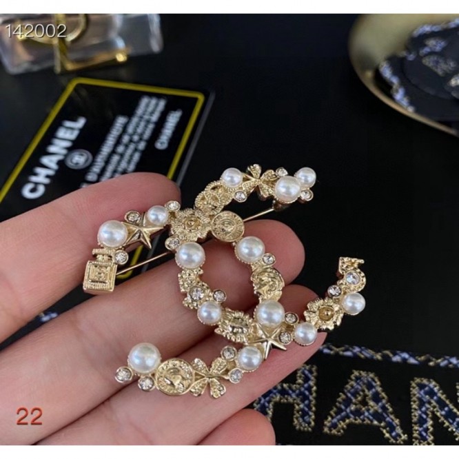 CHANEL シリーズブローチ SP008CH