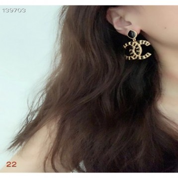 CHANEL シリーズイヤリング SP024CH