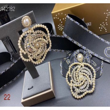 CHANEL シリーズイヤリング SP033CH