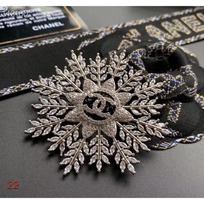 CHANEL シリーズブローチ SP034CH