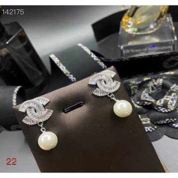 CHANEL シリーズイヤリング SP038CH