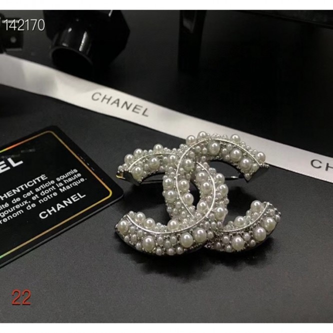 CHANEL シリーズブローチ SP043CH