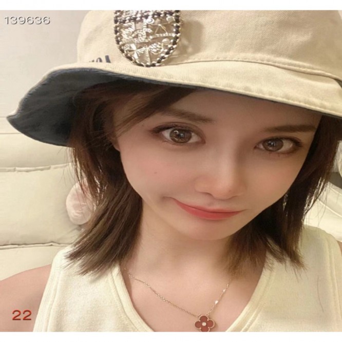 CHANEL シリーズブローチ SP046CH