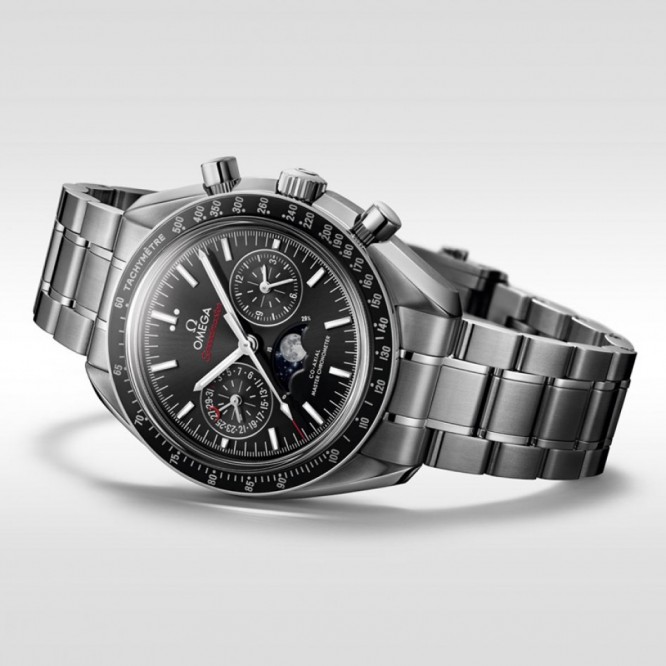 SPEEDMASTERムーンフェイズ- コーアクシャル マスター クロノメーター ムーンフェイズ クロノグラフ 44.25MM