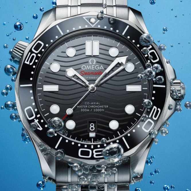 SEAMASTERDIVER 300﻿Mコーアクシャル マスター クロノメーター 42M﻿M