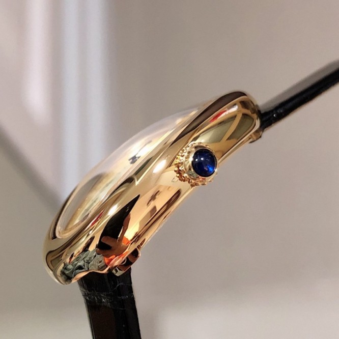 CARTIER Baignoireシリーズの女性の腕時計 32mm