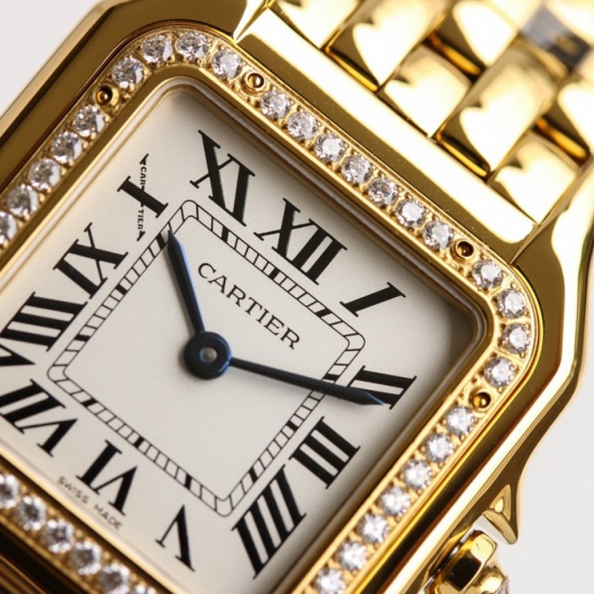 CARTIER Panthère シリーズの女性の腕時計 27mm×37mm