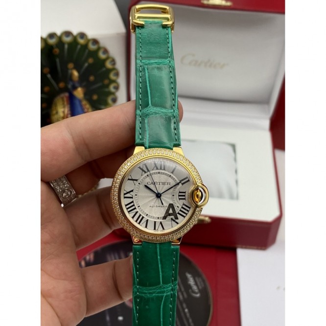 CARTIER Ballon Bleuシリーズのレディース機械式時計 36mm