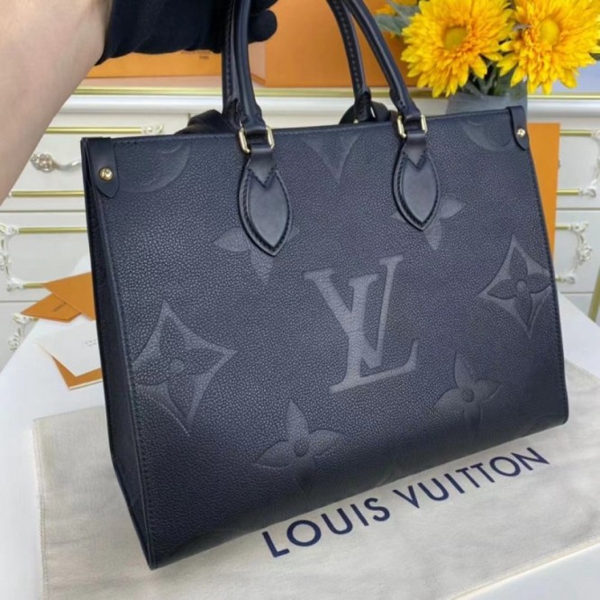 LOUIS VUITTON M45595  オンザゴー MM