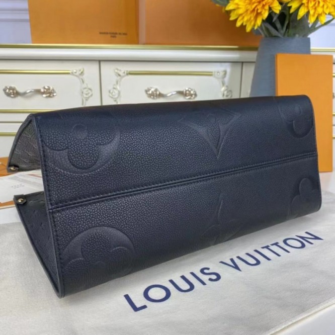 LOUIS VUITTON M45595  オンザゴー MM