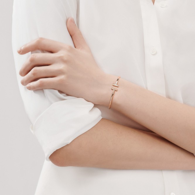 ★1126新品★Tiffany ティファニー ワイヤー ブレスレット ローズゴールドにダイヤモンドとマザーオブパール GRP11104