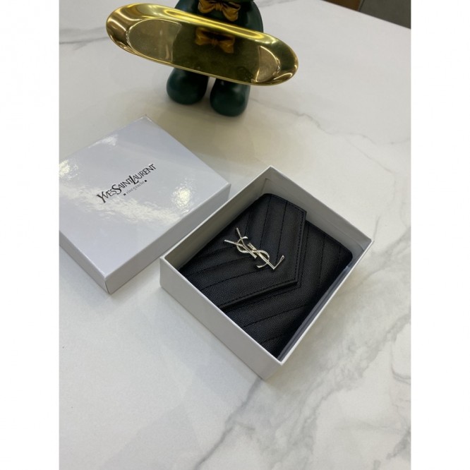YSL・レザー コンチネンタルウォレット 財布 折財布