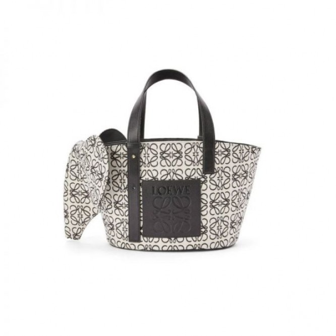 新作★LOEWE★エレファント バスケットバッグ (アナグラムジャカード&カーフ) A546T21X05