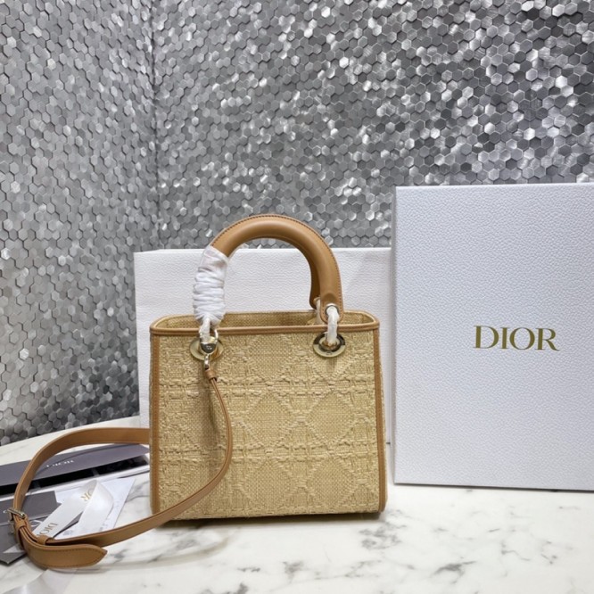 【ディオール】LADY DIOR カナージュミディアム バッグM0565OMBD
