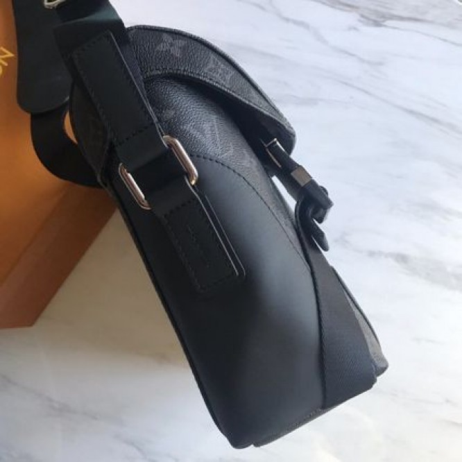【人気】Louis Vuitton PMボイジャーメッセンジャーバッグ