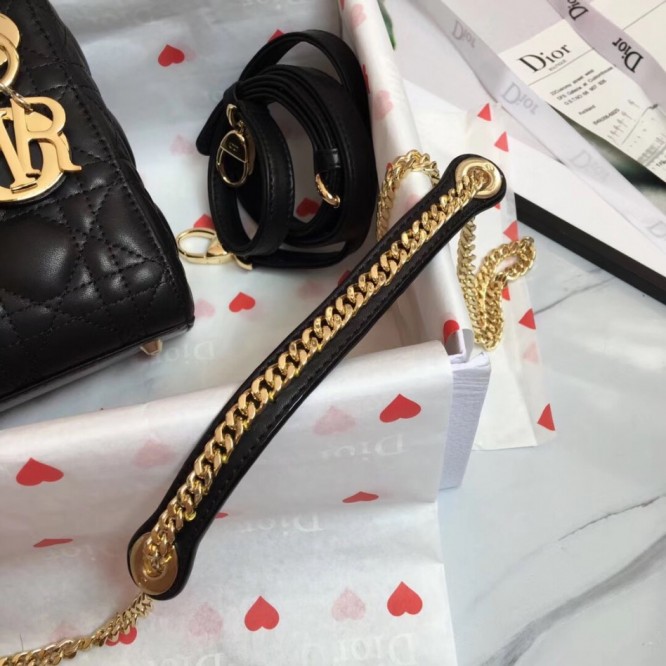ディオール LADY DIOR ミニバッグ エレガント