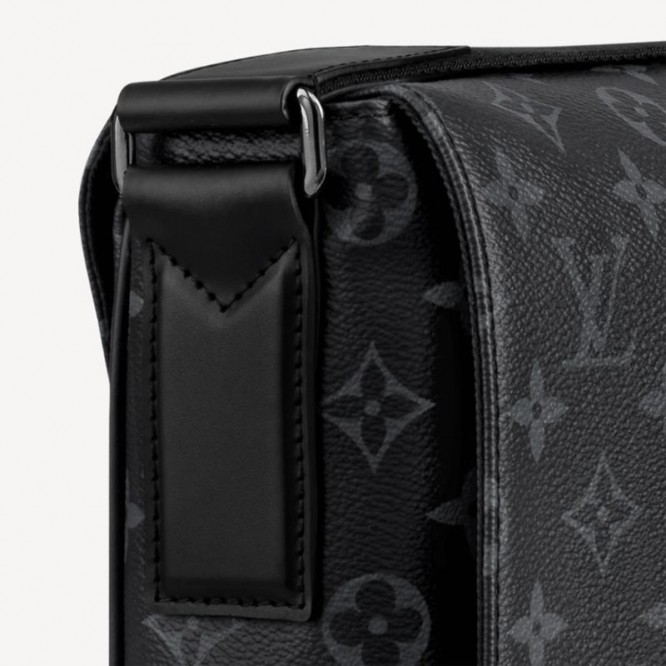 LOUIS VUITTON メンズショルダーバッグ M44001