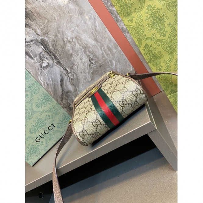 GUCCIグッチ 〔オフィディア〕GGショルダーバッグ