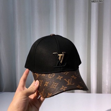 Louis Vuittonルイ・2022年最新キャップ スポーツ帽子 男女兼用 日よけ 野球帽 帽子 ベースボールキャップ Louis Vuittonルイ・2022年最新キャップ スポーツ帽子 男女兼用 日よけ 野球帽 帽子 ベースボールキャップ