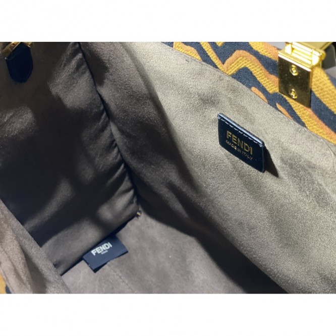 FENDI フェンディ なクラシックな ショルダーバッグハンドバッグ