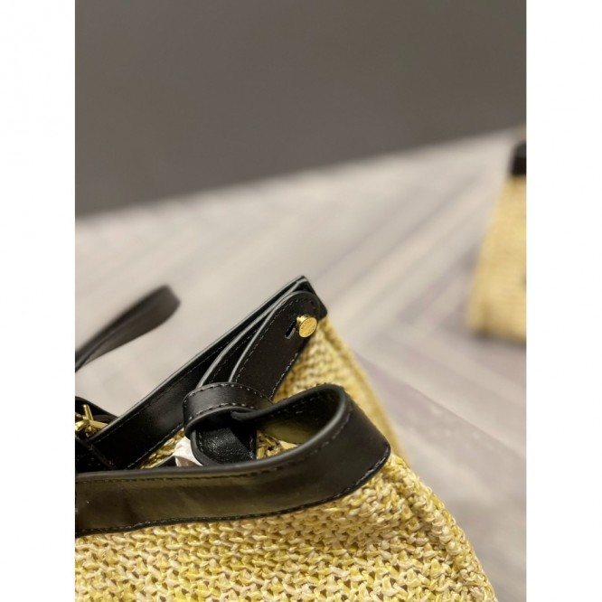 FENDI フェンディ なクラシックな ショルダーバッグハンドバッグ