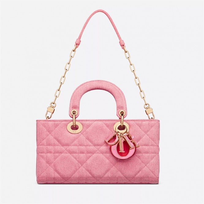 【DIOR】 LADY D-JOY 雑誌掲載！泉里香さん愛用の夏感あふれる新作バッグが登場！