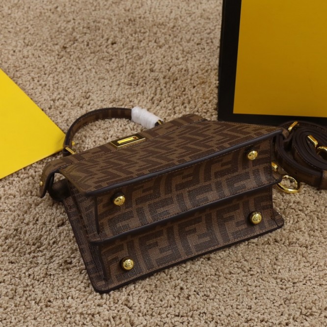 FENDI PEEKABOO フェンディ ピーカブー ミニ