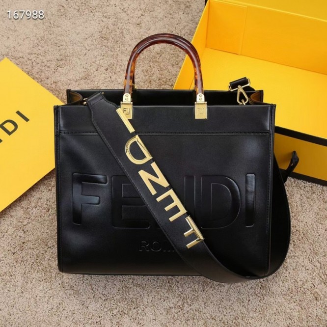 FENDI フェンディ 2021年最新なクラシックな トートバッグ
