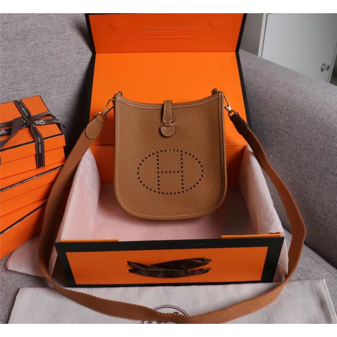 ★新入荷★HERMES エルメス Evelyne MINI エヴリン ミニ ショルダーバッグ 斜めかけ H069426CKCI