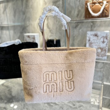 【2022秋冬新作】MIUMIU Groove ふわふわトートバッグ