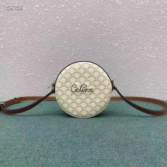 Celineラムレザー丸形小銭入り財布