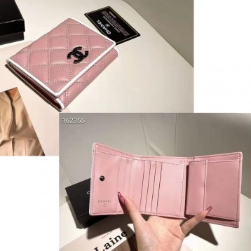 ChaneL・レザー コンチネンタルウォレット 財布 折財布
