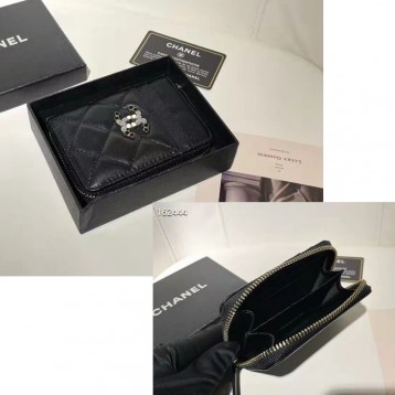ChaneL・レザー コンチネンタルウォレット 財布 折財布