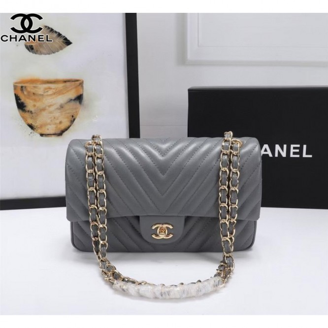 Chanel シャネル 大きなクラシックなハンドバッグ