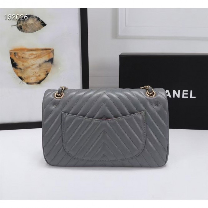 Chanel シャネル 大きなクラシックなハンドバッグ