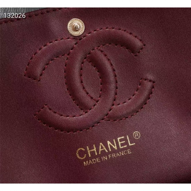 Chanel シャネル 大きなクラシックなハンドバッグ