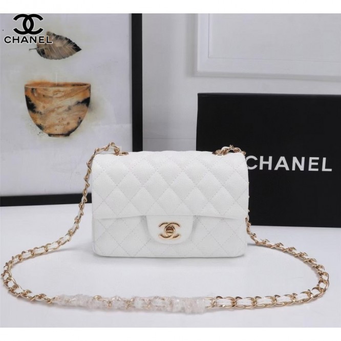 Chanel シャネル 大きなクラシックなハンドバッグ
