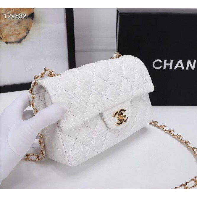 Chanel シャネル 大きなクラシックなハンドバッグ
