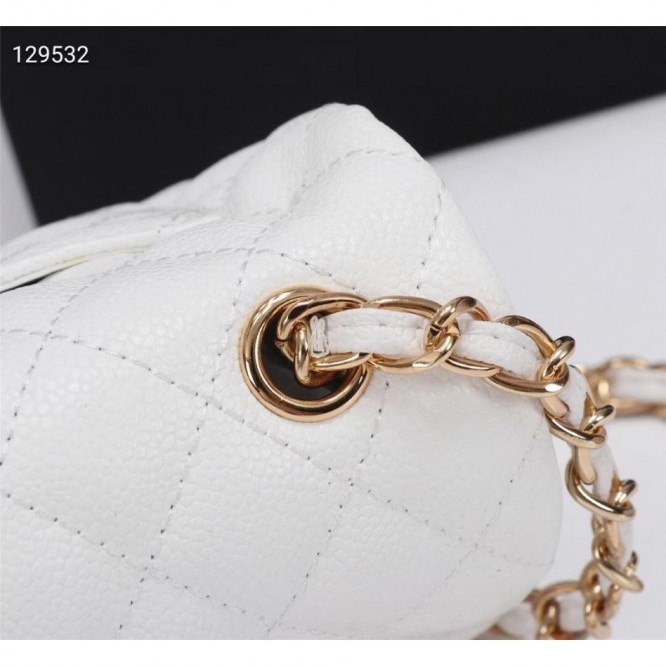 Chanel シャネル 大きなクラシックなハンドバッグ