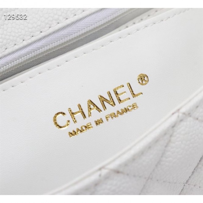 Chanel シャネル 大きなクラシックなハンドバッグ