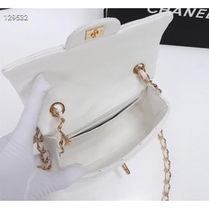 Chanel シャネル 大きなクラシックなハンドバッグ
