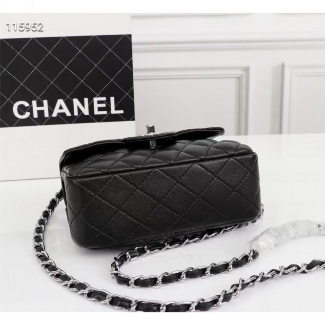 Chanel シャネル 大きなクラシックなハンドバッグ
